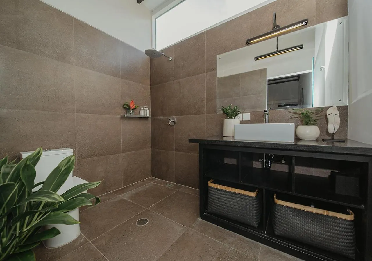 Villa Bloom 5 Close To The Beach Private Pool 3 Bedrooms 3 Bathrooms Seminyak  0*, Seminyak (Bali) Indonesia