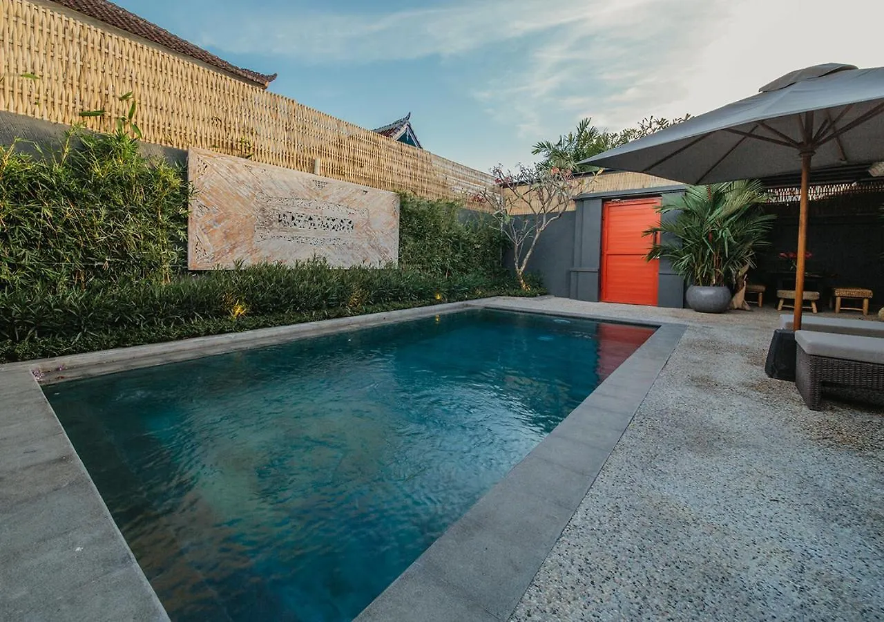 Villa Bloom 5 Close To The Beach Private Pool 3 Bedrooms 3 Bathrooms Seminyak  0*, Seminyak (Bali)